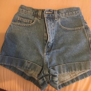 High waisted cuff jeans shorts